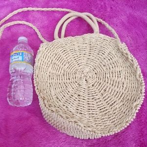 Round Raffia Crossbody Bag
